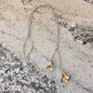 Avon Vintage Silver Dangling Flowers Necklace